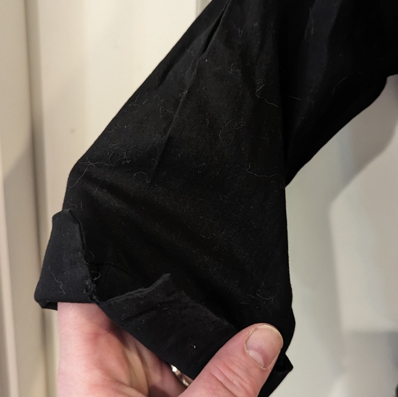 Black Top Size Small - Picture 4 of 6